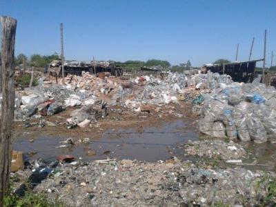 Die Umgebung, in welcher meine Kinder aufwachsen und welche sie mit großer Wahrscheinlichkeit auch niemals verlassen werden... Die Umgebung, in welcher meine Kinder aufwachsen und welche sie mit großer Wahrscheinlichkeit auch niemals verlassen werden...